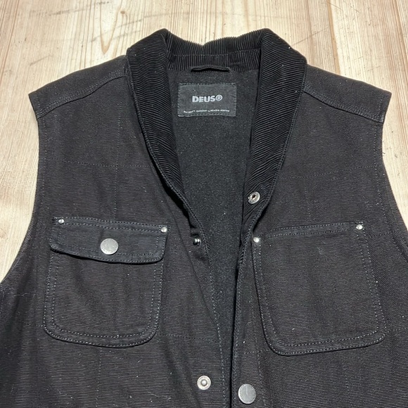 Deus Black Canvas Vest - Picture 3 of 13